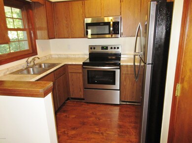 126 Highland Ct, Jacksonville, NC 28540 - photo 3