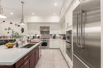 5473 E Herrera Dr, Phoenix, AZ 85054 - photo 6