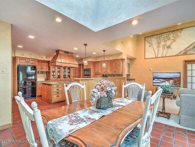 9 Chesley Ct, Morganville, NJ 07751 - photo 2