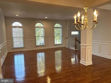 2408 Dorchester St W, Furlong, PA 18925 - photo 2