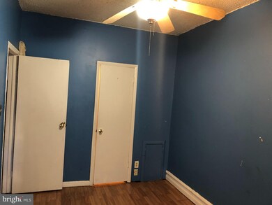 1353 Carl Miller Blvd, Camden, NJ 08104 - photo 5