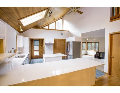 32 Glenview Ave, Southbridge, MA 01550 - photo 3