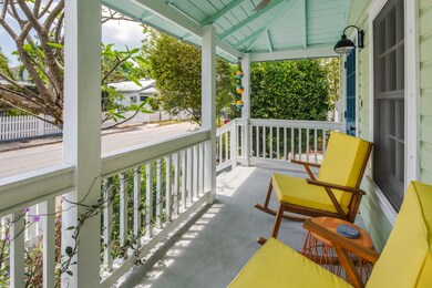 1311 Pine St-28