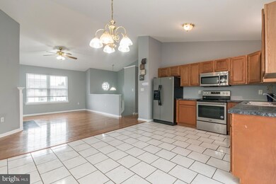 60 Mercedes Dr, Martinsburg, WV 25404 - photo 4