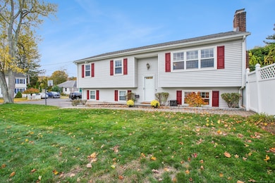 36 Douglas Rd, Bristol, CT 06010 - photo 2