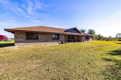 1472 N Charolais Rd, Labelle, FL 33935 - photo 5