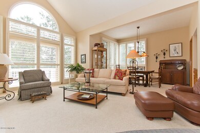 5015 N Quail Crest Dr SE unit 117, Grand Rapids, MI 49546 - photo 5