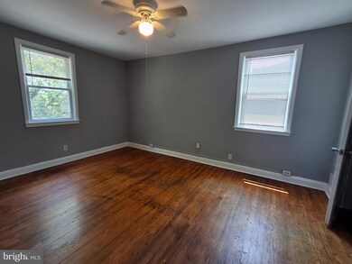 3906 Rosecrest Ave, Baltimore, MD 21215 - photo 6