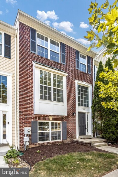 211 Harpers Way, Frederick, MD 21702 - photo 2