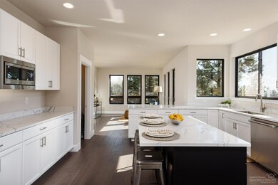 3401 NW Bryce Canyon Ln, Bend, OR 97701 - photo 5