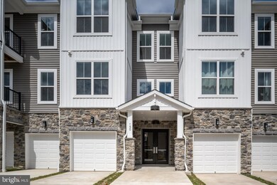 Cascades at Embrey Mill 55+ unit 201, Stafford, VA 22554 - photo 2