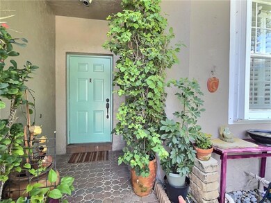 Lovely Private entry