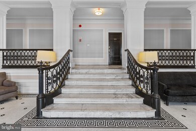 Cavanaugh Courts unit 101, Washington, DC 20036 - photo 4