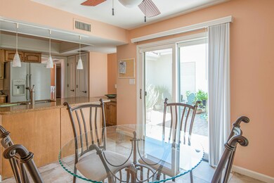 Breakfast Room
