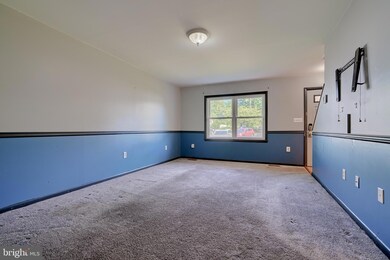 4626 Magnolia Ave, Halethorpe, MD 21227 - photo 3