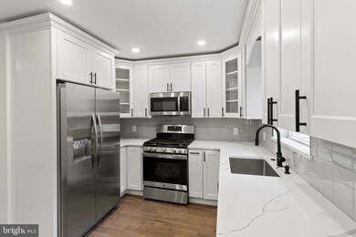 1903 S Alder St, Philadelphia, PA 19148 - photo 5