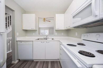 10-web-or-mls-184 Macdougall Ln-12
