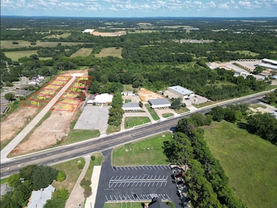 215 Central Park Ct, Athens, TX 75751 - photo 2