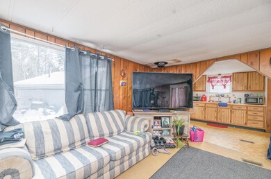 Interior5