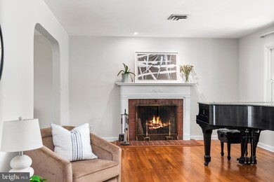 6129 N Charles St, Baltimore, MD 21212 - photo 7