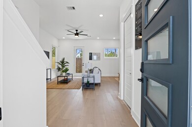 5810 Highland Sky Ln. - Come in!