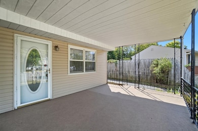 5401 Spire Ln, Columbus, OH 43232 - photo 4