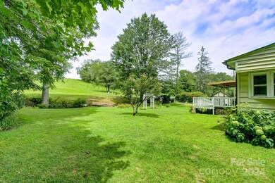 88 Odonald Rd, Asheville, NC 28806 - photo 4