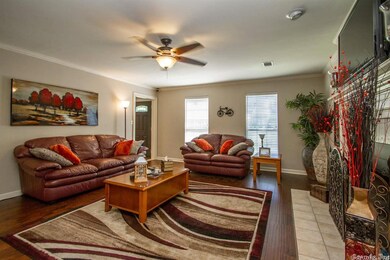 4400 Secluded Hills Dr, Little Rock, AR 72223 - photo 2