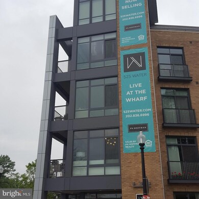 525 Water St SW unit 204, Washington, DC 20024 - photo 2
