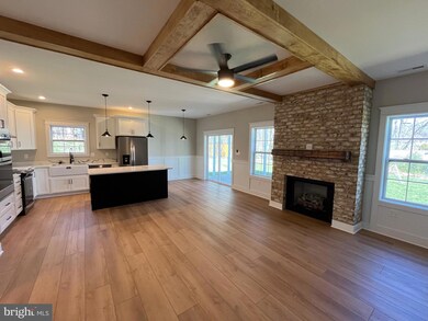 5 Lowe Dr, Shepherdstown, WV 25443 - photo 2