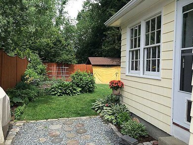 242 Gentian Ave, Providence, RI 02908 - photo 2