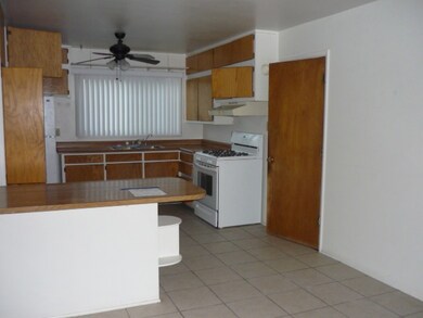 1905 Snow Dr, Alamogordo, NM 88310 - photo 4