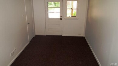 704 Mohawk St, Allentown, PA 18103 - photo 4