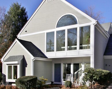 71 Barnes Rd unit 71, Stamford, CT 06902 - photo 2