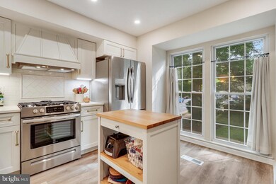 20358 Briarcliff Terrace, Sterling, VA 20165 - photo 4