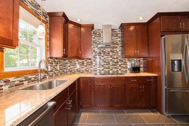 95 Atkinson Dr, Bridgewater, MA 02324 - photo 4