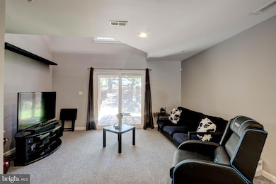 10838 Will Painter Dr, Owings Mills, MD 21117 - photo 5