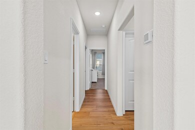 788 Brookside Dr, Springtown, TX 76082 - photo 5