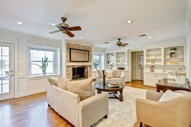 13314 Saint Marys Ln, Houston, TX 77079 - photo 7