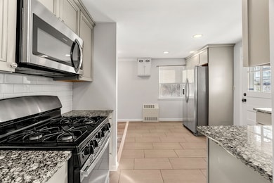 2 Kingston St unit 2, North Andover, MA 01845 - photo 3