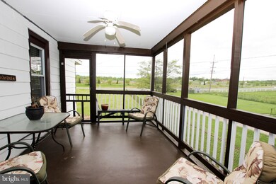 10011 Charles Town Rd, Ranson, WV 25438 - photo 7