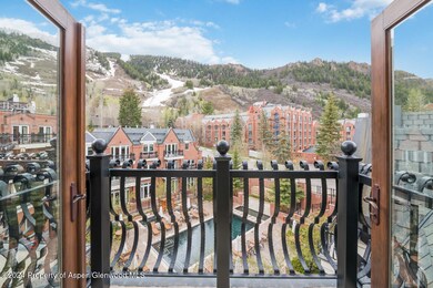 415 E Dean St Unit 45 Weeks 51 52, Aspen, CO 81611 - photo 2