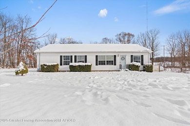 10870 Eaton Rapids Rd, Springport, MI 49284 - photo 4