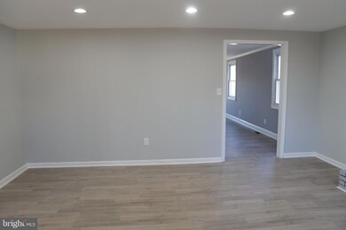 17445 Wilson St, Dumfries, VA 22026 - photo 6