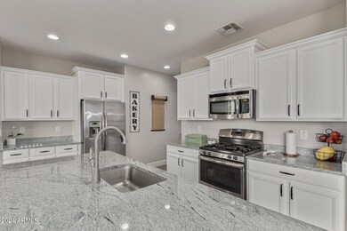 07 Kitchen- 3812 E Sabra Ln