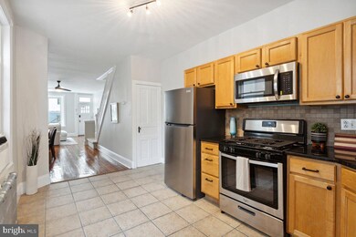 4726 Fowler St, Philadelphia, PA 19127 - photo 3