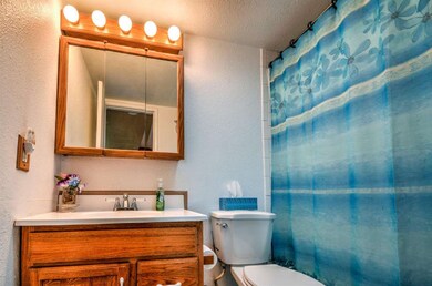2nd Bathroom 1