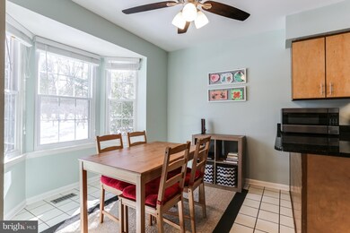 8048 Upperfield Ct, Owings Mills, MD 21117 - photo 7