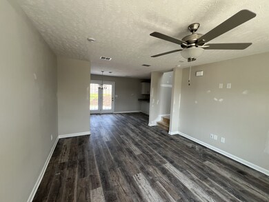 15 Reynard St, Manchester, TN 37355 - photo 2