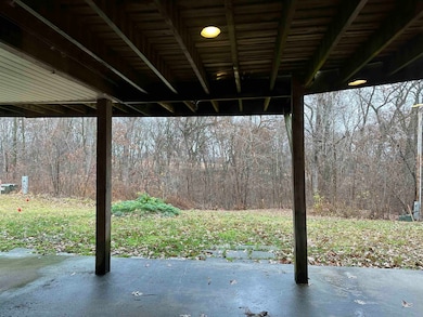 11027 Hillcrest Ln, Savanna, IL 61074 - photo 6